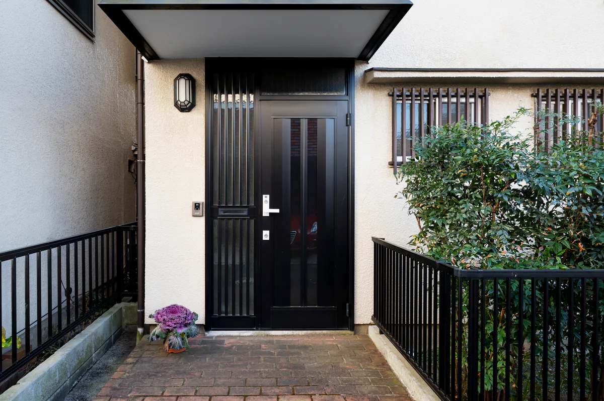 Colours and Finishes for Cambridge Doors